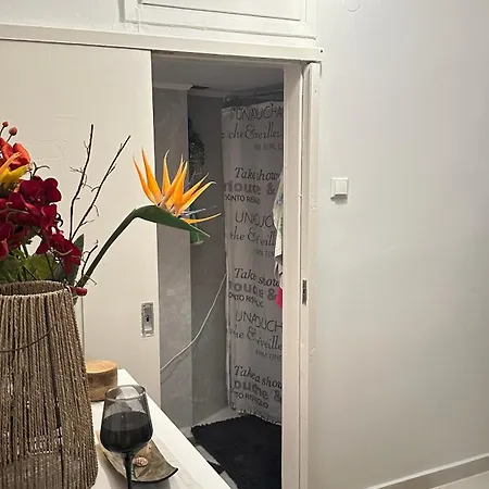 Beautiful Private Double Bedroom In Séjour chez l'habitant Thessalonique